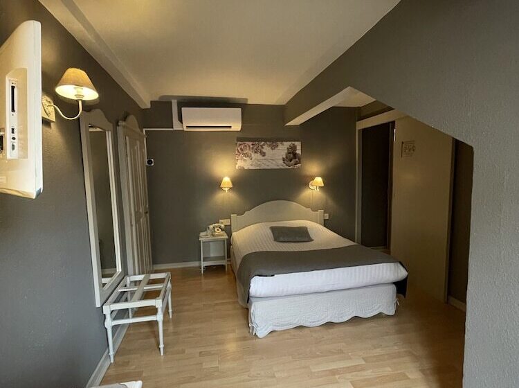 Индивидуальный Номер Классика, The Originals Boutique, Hôtel De La Balance, Montbéliard