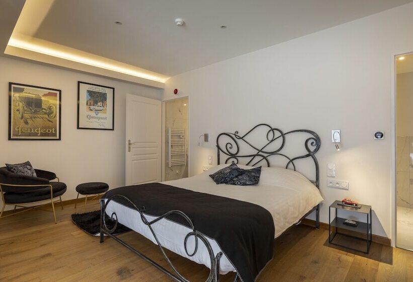 Номер Стандарт, The Originals Boutique, Hôtel De La Balance, Montbéliard