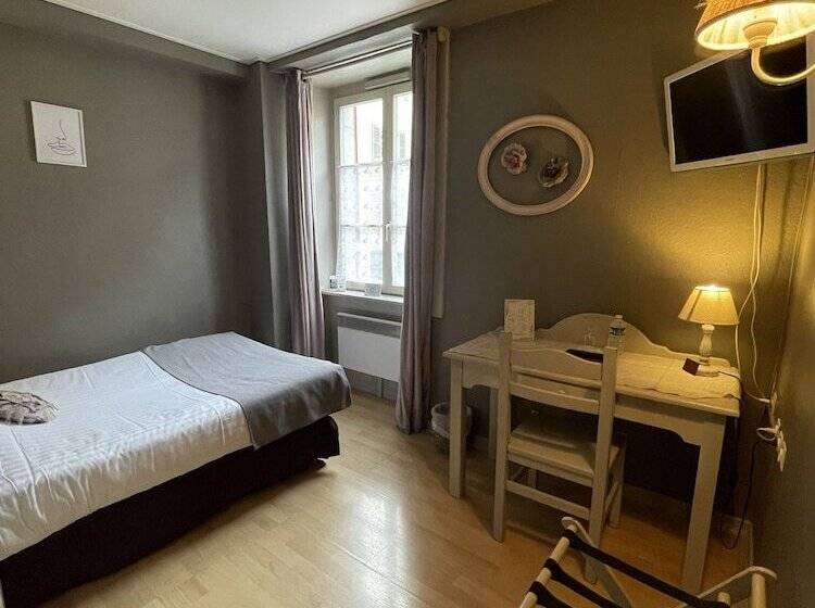 Индивидуальный Номер Классика, The Originals Boutique, Hôtel De La Balance, Montbéliard