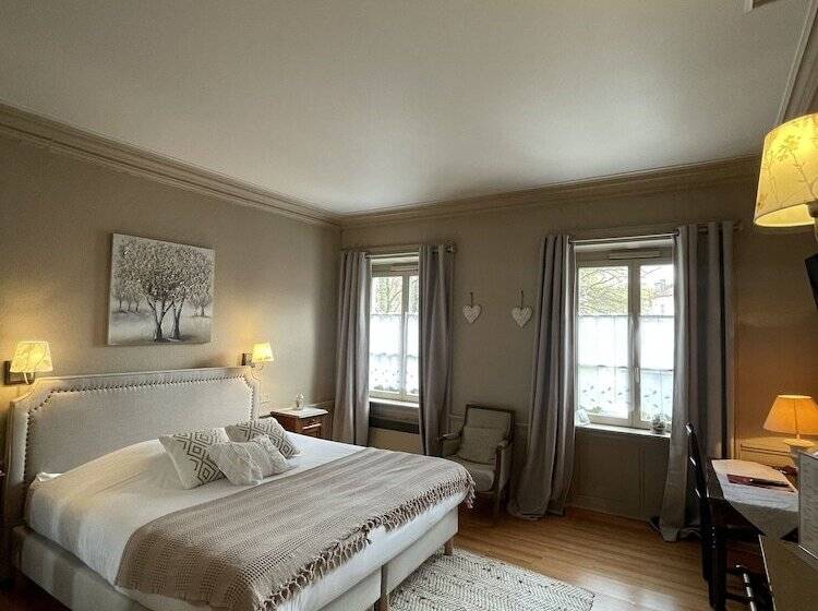 Номер Superior, The Originals Boutique, Hôtel De La Balance, Montbéliard