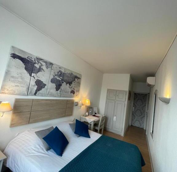Номер Комфорт, The Originals Boutique, Hôtel De La Balance, Montbéliard