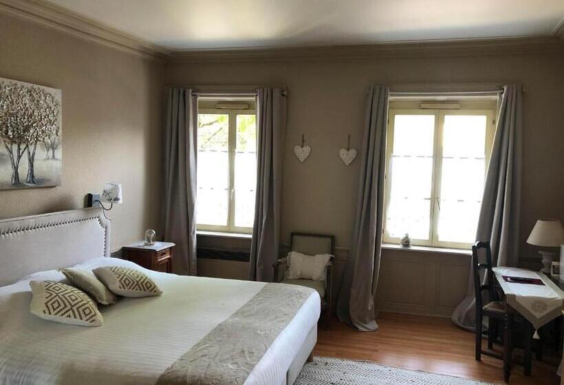 Номер Superior, The Originals Boutique, Hôtel De La Balance, Montbéliard