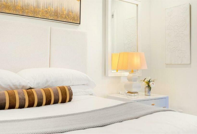 Люкс Кровать Кинг, Gaia Inn & Spa  Adult Only  Temecula Wine Country