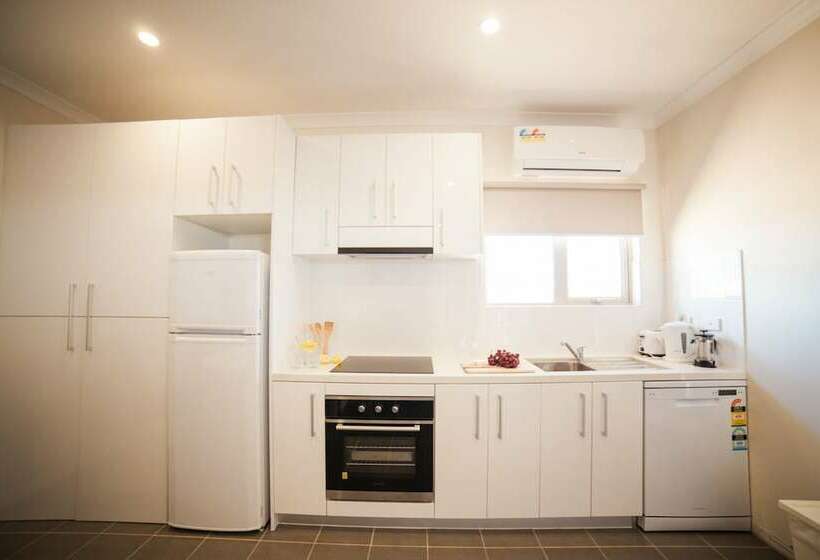 Апартаменты 2 Спальни, Exmouth Escape Resort