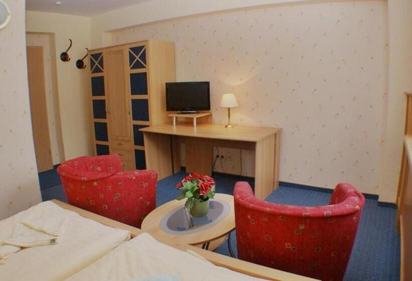 Номер Стандарт Индивидуальный, Gasthaus & Hotel Lindenkrug