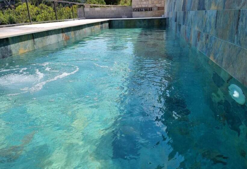 آپارتمان لوکس 1 خوابه, Vila Hercegovka
