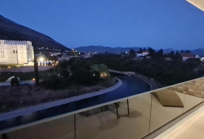 آپارتمان لوکس 1 خوابه, Vila Hercegovka