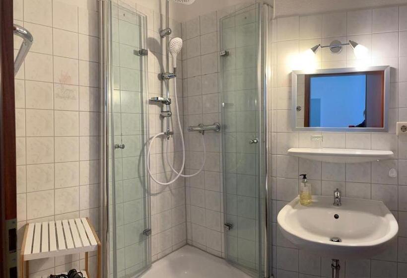 Номер Стандарт с Балконом, Pension Villa Frohsinn Sellin Auf Rügen