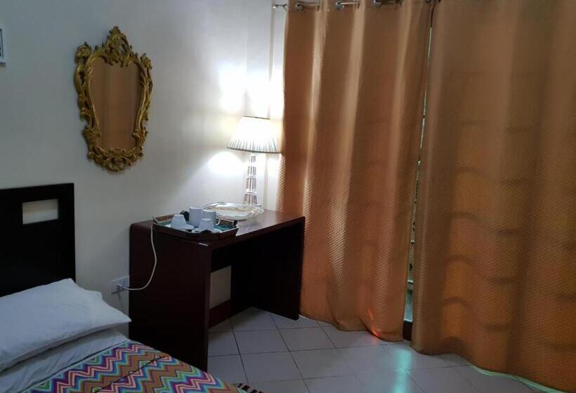 غرفة ديلوكس, Dsouza Resorts & Events