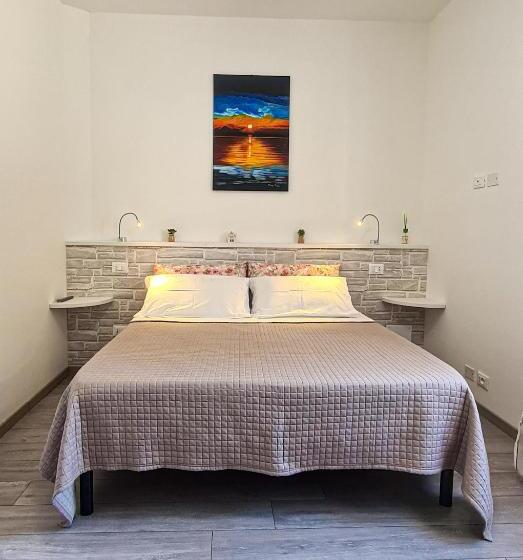 اتاق خانوادگی, Vacanze A Colori