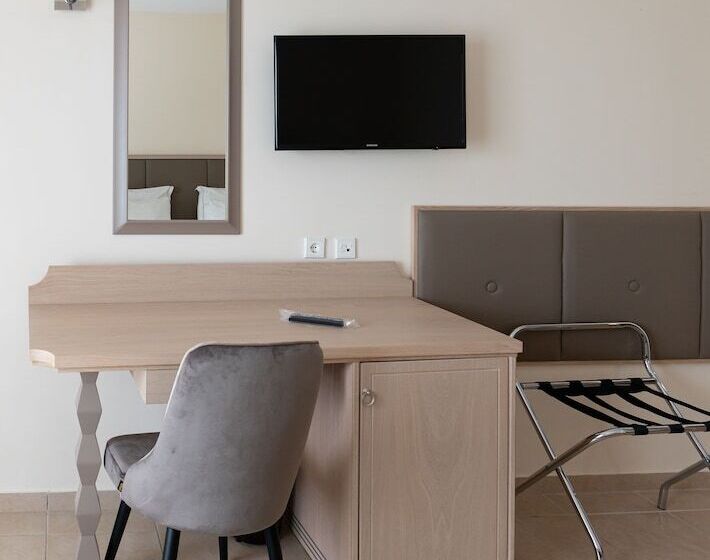 패밀리 스위트, Cronwell Platamon Resort