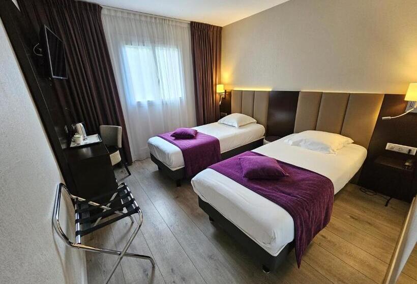 Номер Executive Вид на Бассейн, Best Western Terre De Provence