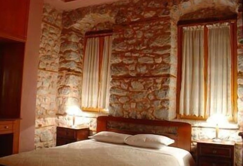 Студия Стандарт, Ariadne Guesthouse