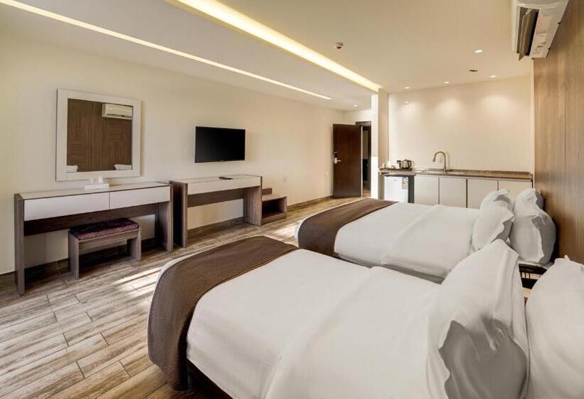 سوییت خانوادگی, Luciana Hotel By Bratus