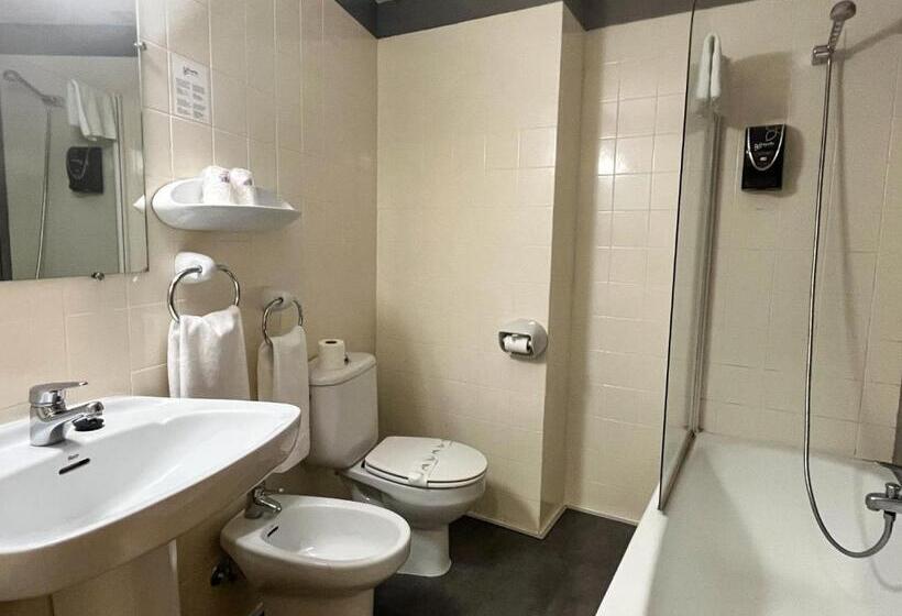 Номер Стандарт, Venta Magullo