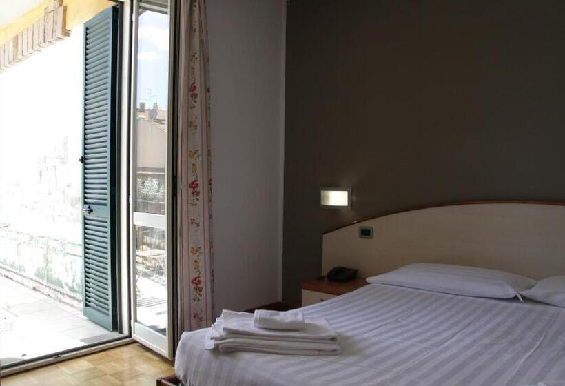 4인용 스탠다드 룸, Albergo Da Benedetta