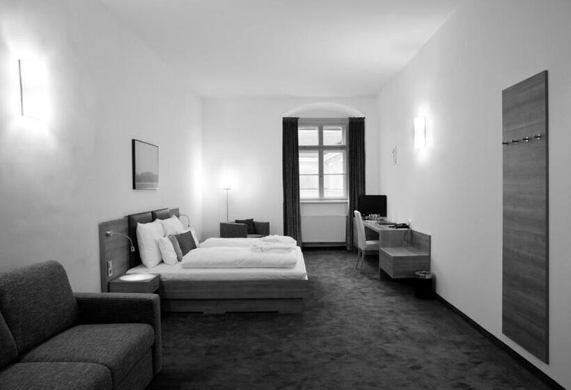 スーペリアールーム, Altes Kloster