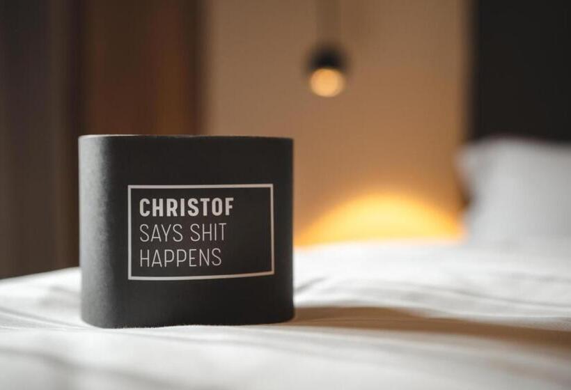 Трехместный Номер Deluxe, Christof