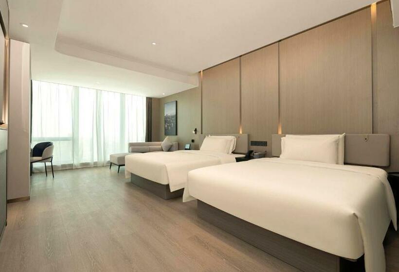 Номер Deluxe, Atour Hotel Wuhan Hankou Financial Center