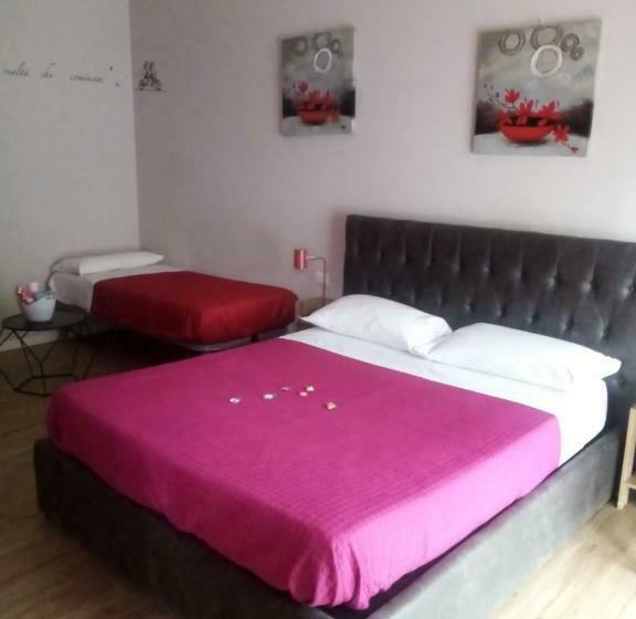 اتاق استاندارد سه نفره, Emmanueli65 Fronte Clinica Per 4 Matrimoniale E Castello