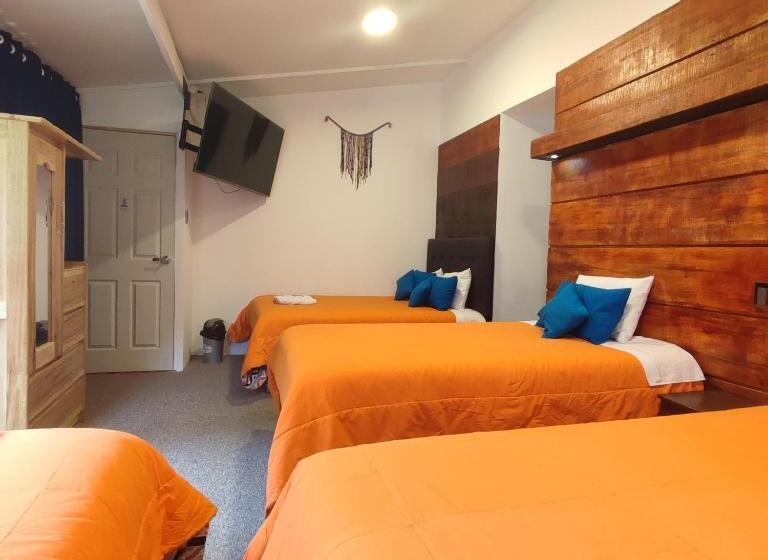 اتاق خانوادگی با چشم‌انداز کوه, Casa Sapantiana Con Vista Al Bosque, Cerca A Sacsayhuaman