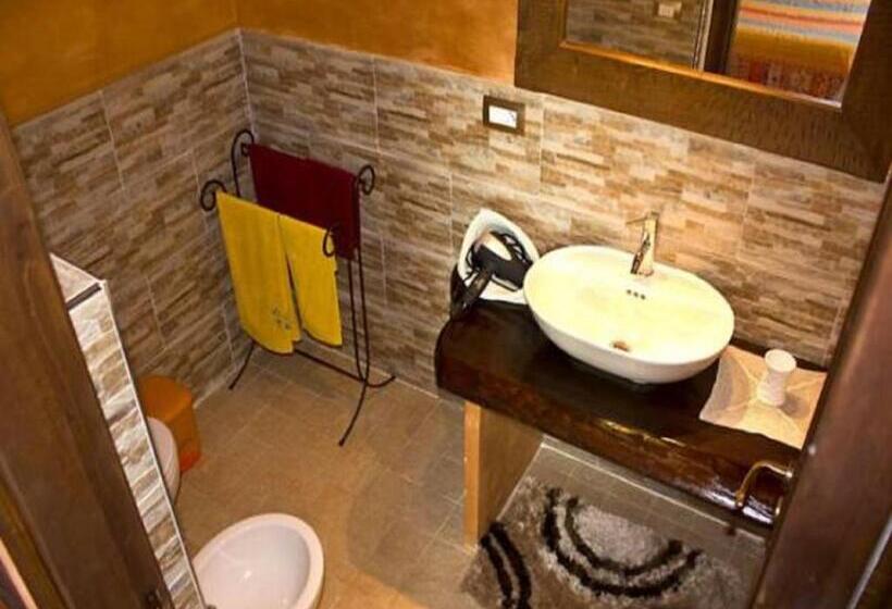 اتاق استاندارد با تخت بزرگ, B&b Blanda