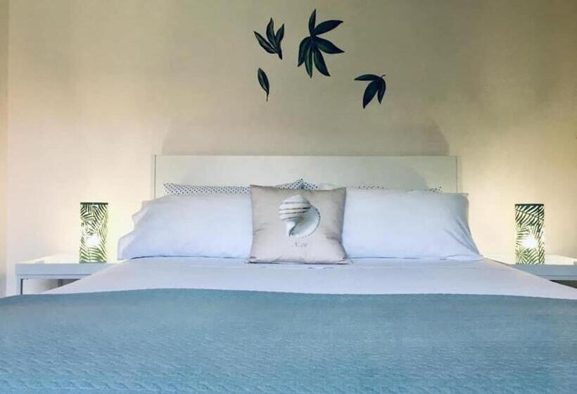 Habitación Deluxe Vista Mar con Balcón, Alloro Marino
