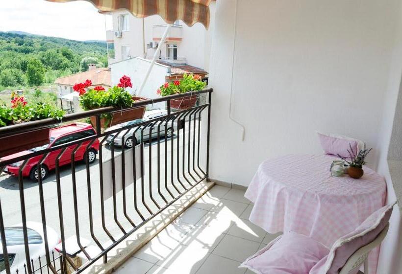 Номер Стандарт, Guest House Mikra