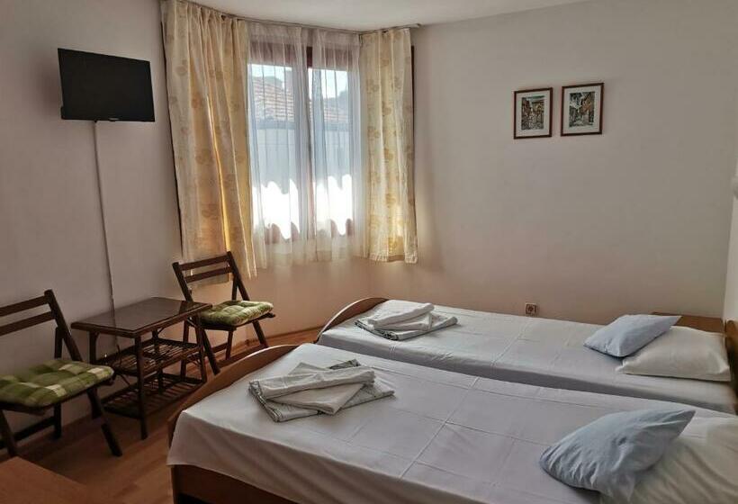 Номер Стандарт, Guest Rooms Melsambria