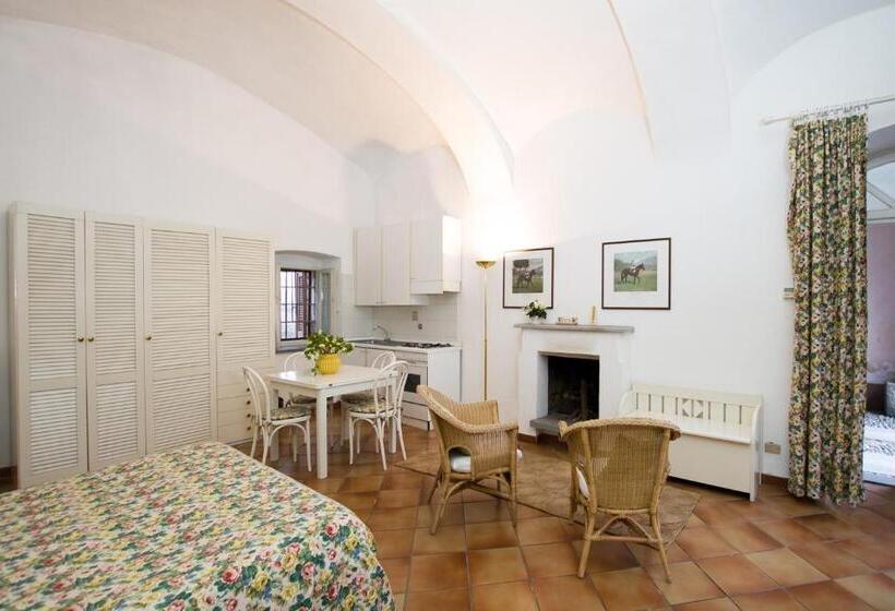 스탠다드 스튜디오, Agriturismo Il Torrione