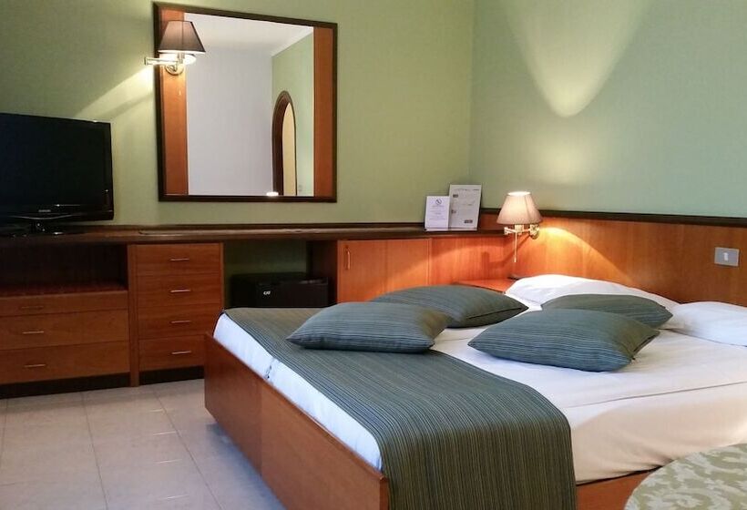 Номер Стандарт, Ai Cadelach Hotel Giulia
