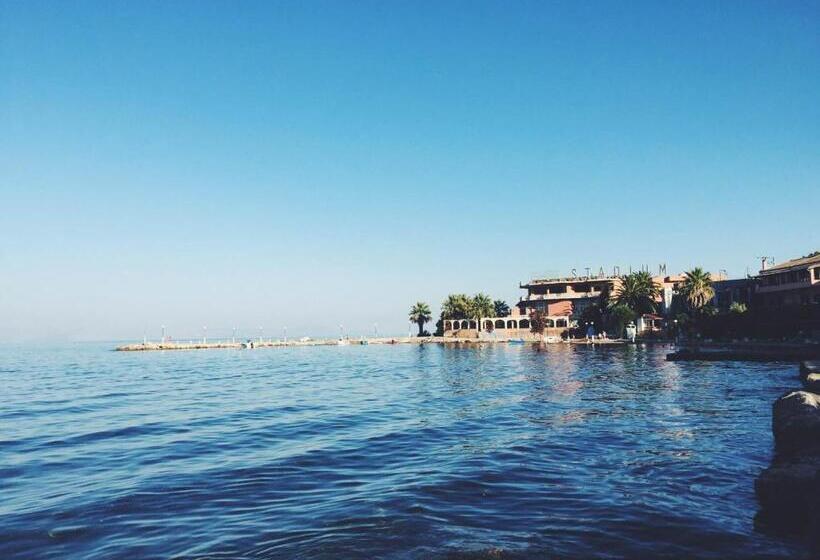 Номер Стандарт с Балконом, Avra Budget Beach Rooms