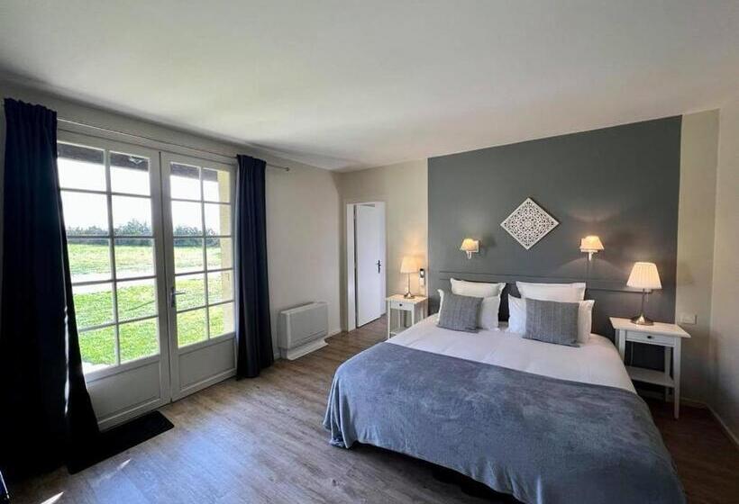 Люкс 2 Спальни, Hôtel Les Vieilles Tours Rocamadour