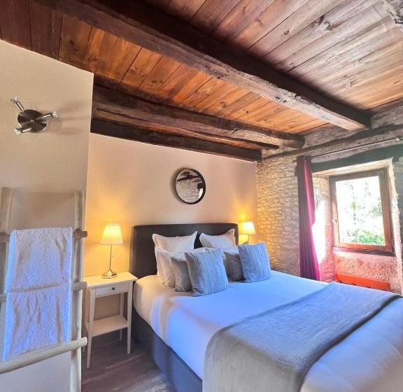 Люкс Повышенной Комфортности, Hôtel Les Vieilles Tours Rocamadour