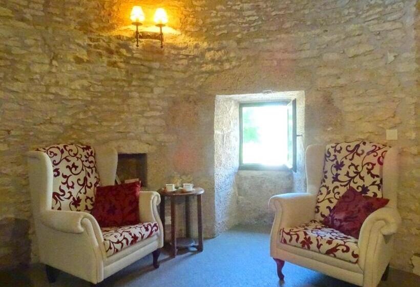 Люкс Повышенной Комфортности, Hôtel Les Vieilles Tours Rocamadour