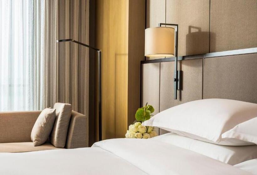 Номер Классика Кровать Кинг, Intercontinental Wuhan By Ihg
