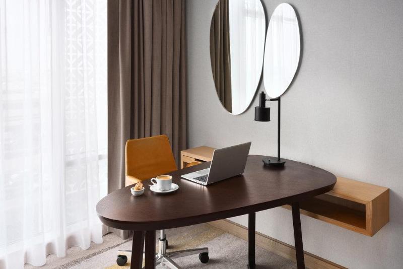 Номер Стандарт Вид на Реку, Intercontinental Wuhan By Ihg
