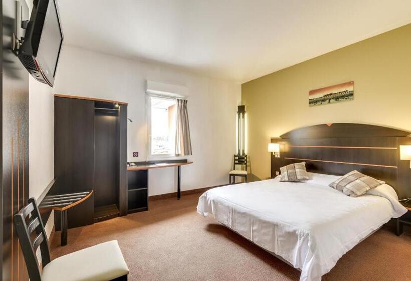 Номер Стандарт, Relais Akena La Brede