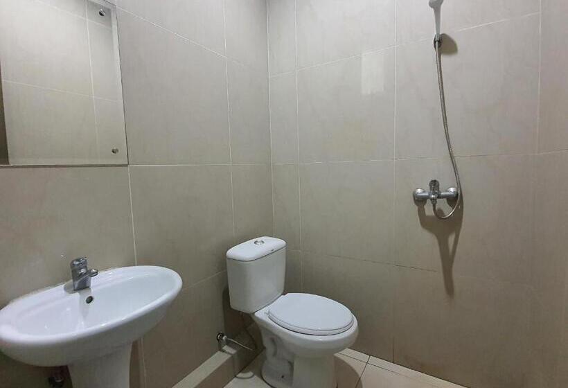 Номер Стандарт, Oyo Home 90435 Sena Home Homestay #819