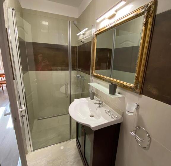 Апартаменты 1 Спальня, Platán Apartmanház