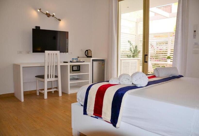 اتاق استاندارد اینتریور, Branco Suites   Rooms & Holiday Apartments