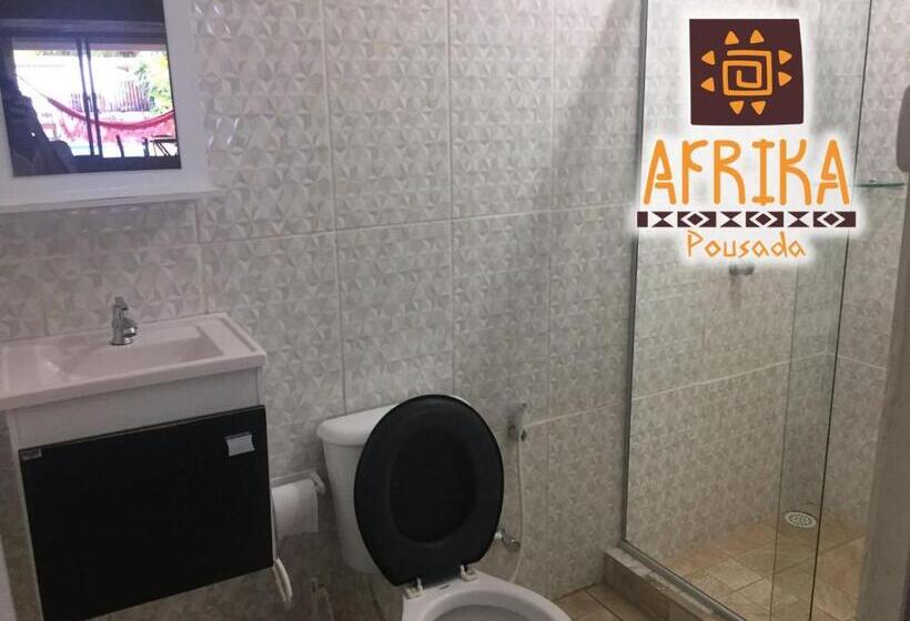 סטודיו משפחתי, Pousada Afrika