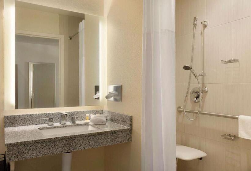 Люкс Адаптированный для Инвалидов, Days Inn & Suites By Wyndham Caldwell