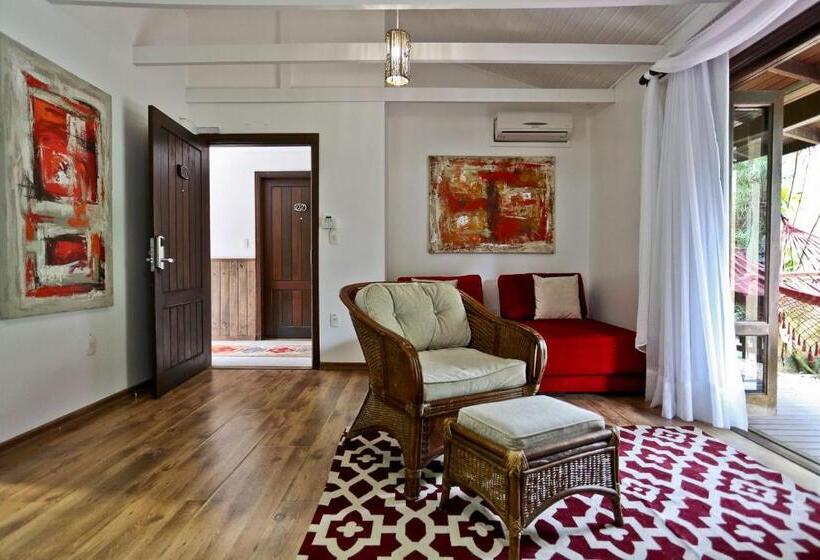 四人豪华间, Estaleiro Guest House