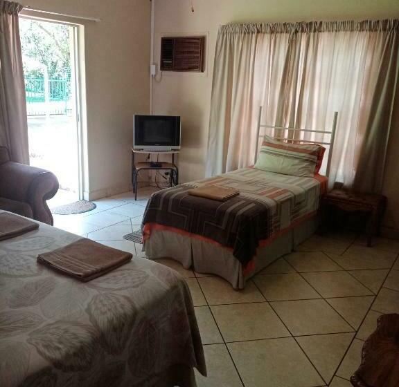 Семейный Номер, De La Rose Guesthouse