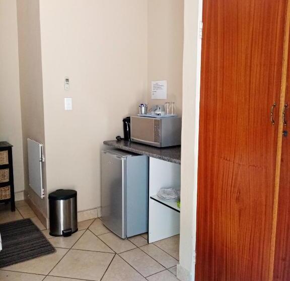 Номер Deluxe Одноместный, De La Rose Guesthouse