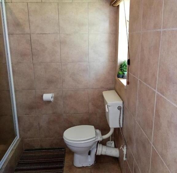 Номер Basic, De La Rose Guesthouse