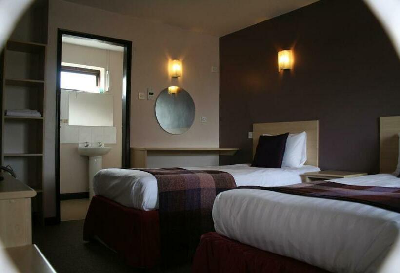 Номер Стандарт, Yorkway Motel