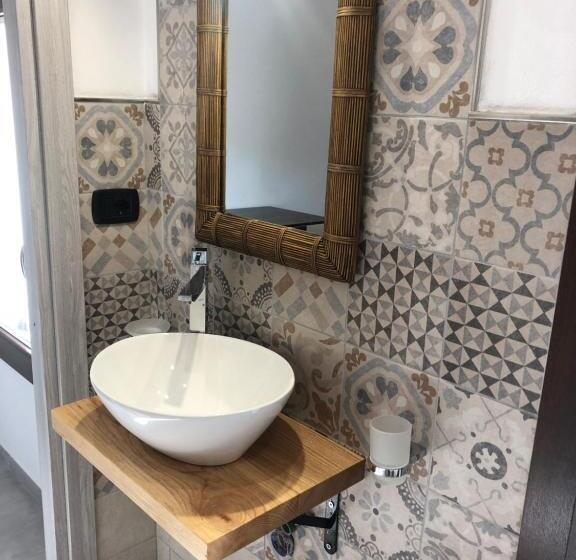 اتاق لوکس, B&b Le Mura