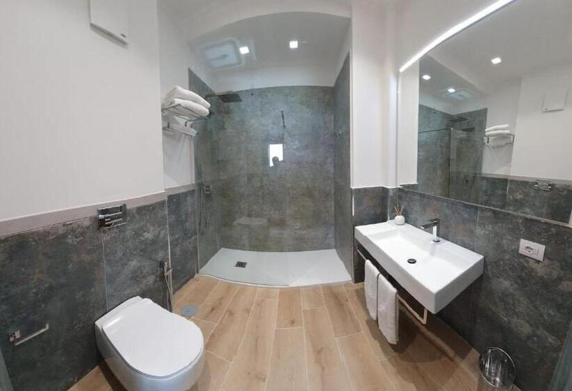 اتاق استاندارد با بالکن و چشم‌انداز دریا, Filangieri 23   Luxury B&b   Sorrento Coast